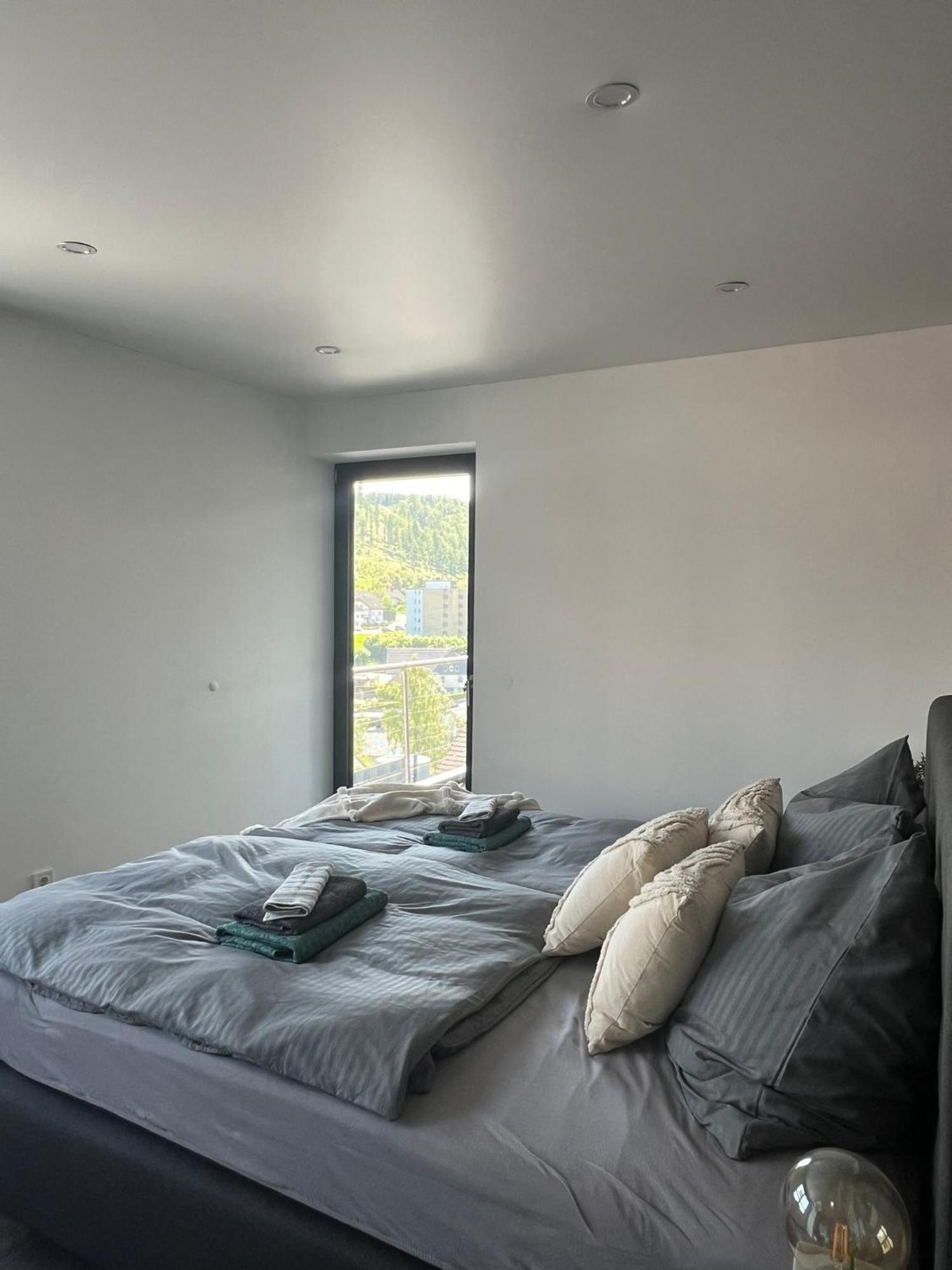 Stylische Wohnung, Toller Ausblick Selbst-check-in *