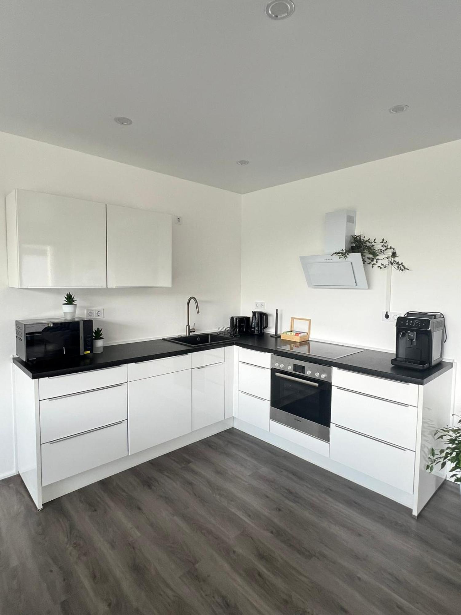 Stylische Wohnung, Toller Ausblick Selbst-check-in Apartment